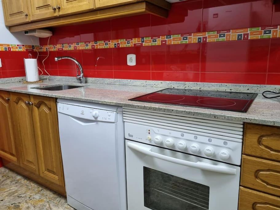 126B Apto Playa - 3 Habitaciones Хихон Екстериор снимка