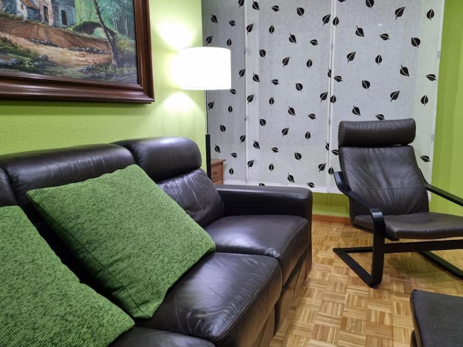 126B Apto Playa - 3 Habitaciones Хихон Екстериор снимка